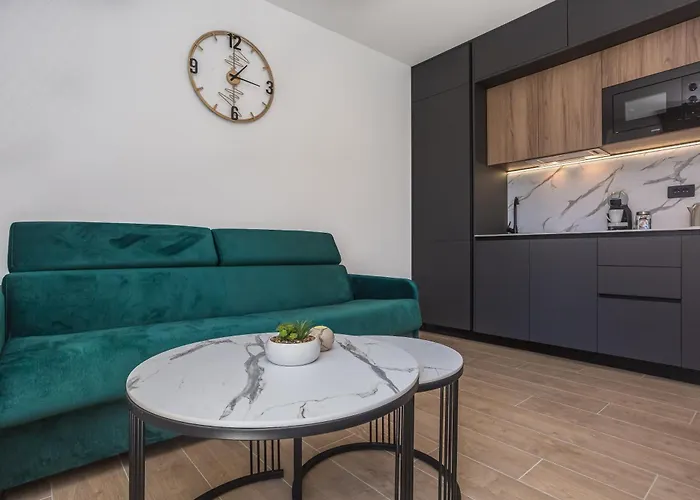 Ivan Apartment *