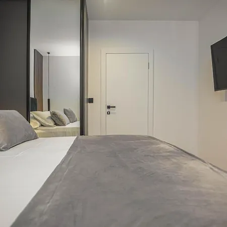 Ivan Apartman